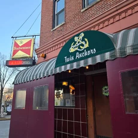 Twin Anchors Restaurant & Tavern photo 4