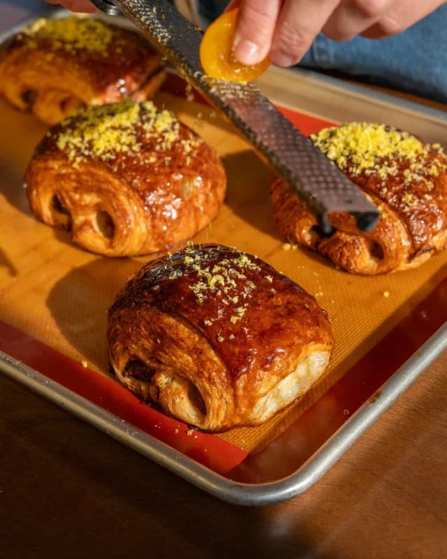 Del Sur Bakery & Cafe