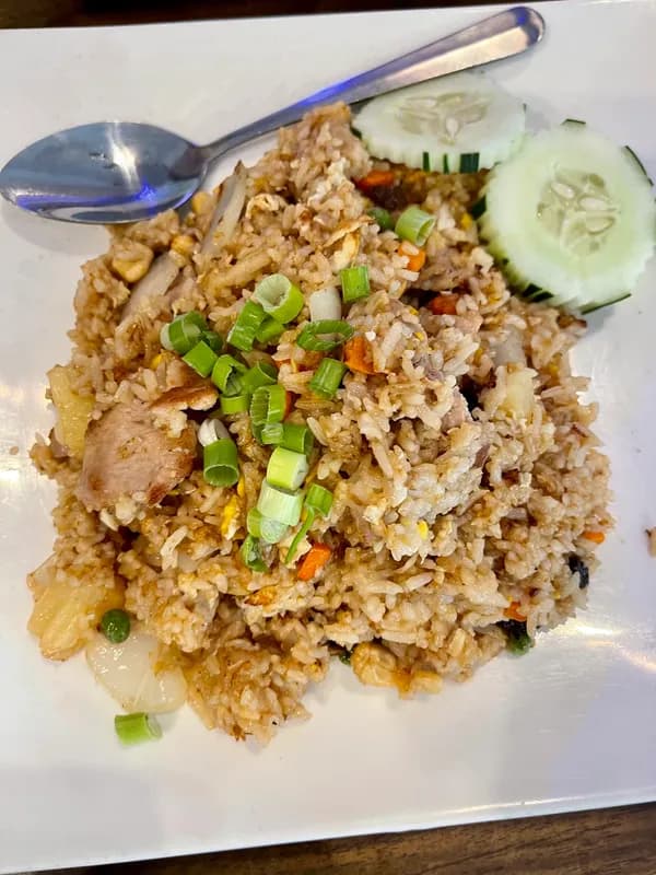 Royal Thai Restaurant