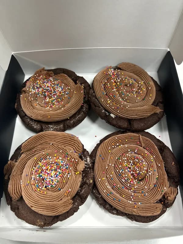 Crave Cookies - Lake View East