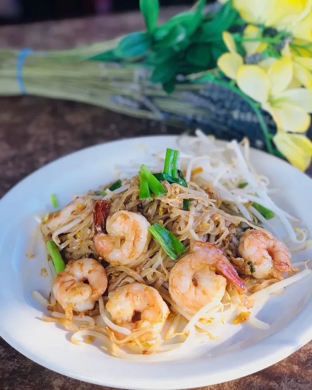 Noodle Boat Thai Cuisine