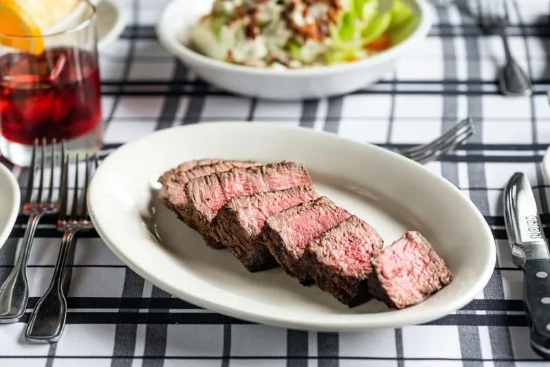 Gibsons Bar & Steakhouse